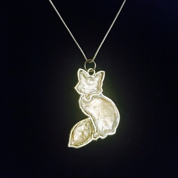 Fawksy Handcrafted Necklace - Picture 4 of 5